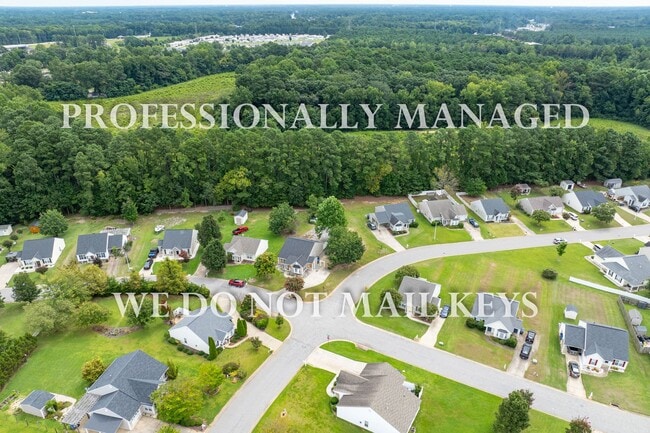 Building Photo - 621 Daffodil Way