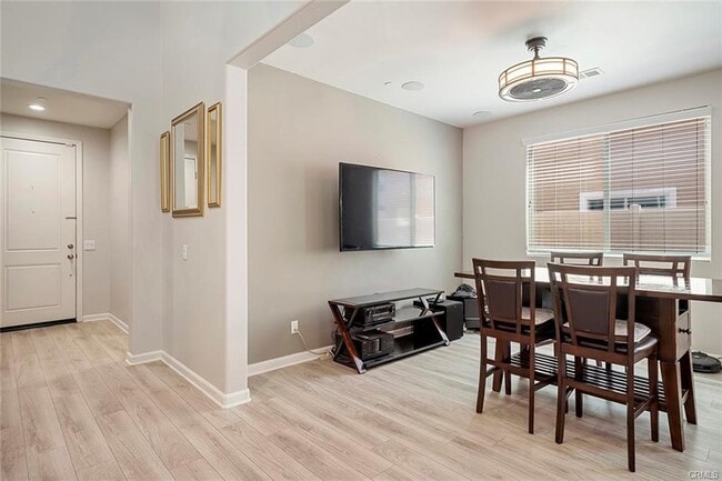 Building Photo - 36407 Yarrow Ct