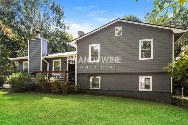 Building Photo - 100 Crawford Cir