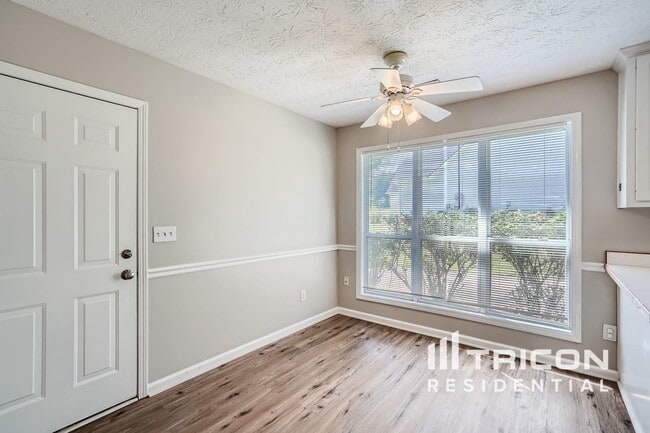 Building Photo - 509 Towler Shoals View