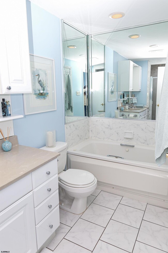 Building Photo - 12 Gull Cove