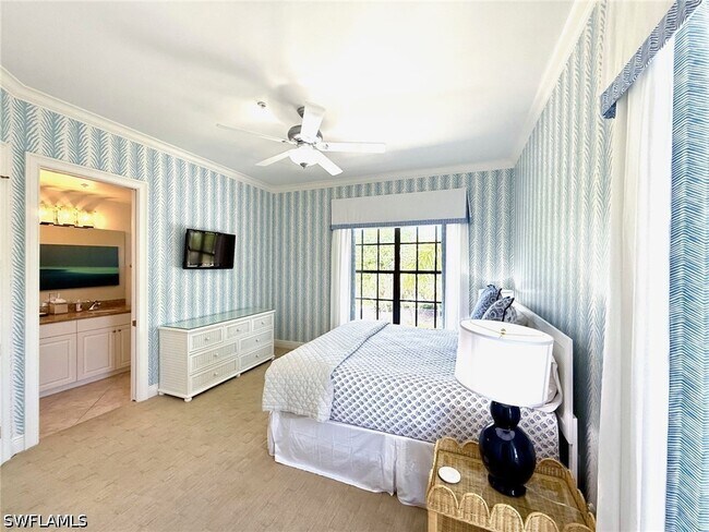 Building Photo - 705 10th St S