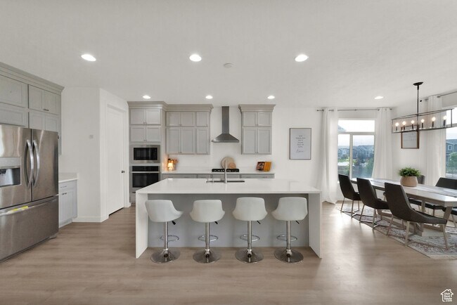 Building Photo - 15162 S Cantle Dr
