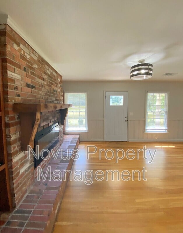 Building Photo - 8308 Villa Rica Hwy