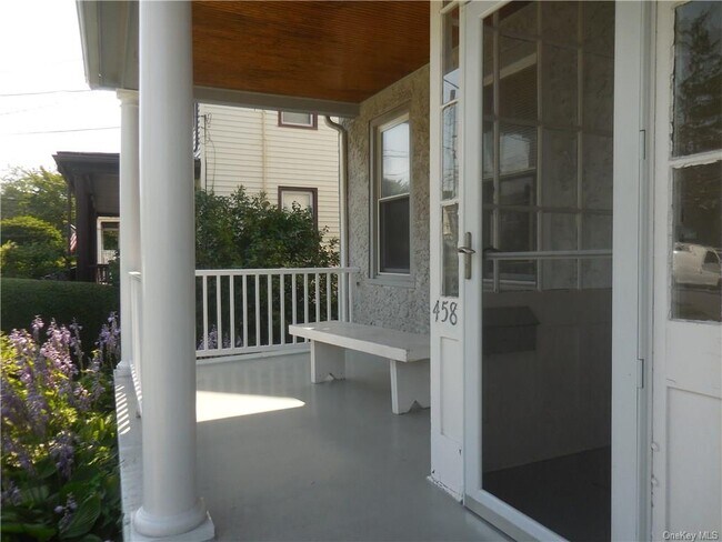 Building Photo - 458 Westchester Ave