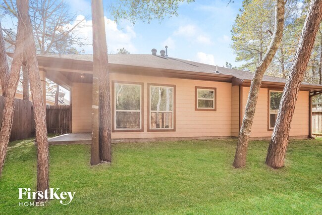 Building Photo - 979 Arbor Way