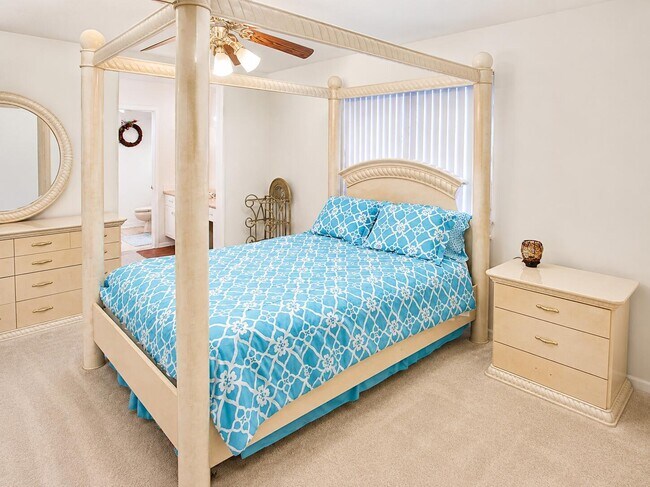 Building Photo - 1710 Shoreside Cir