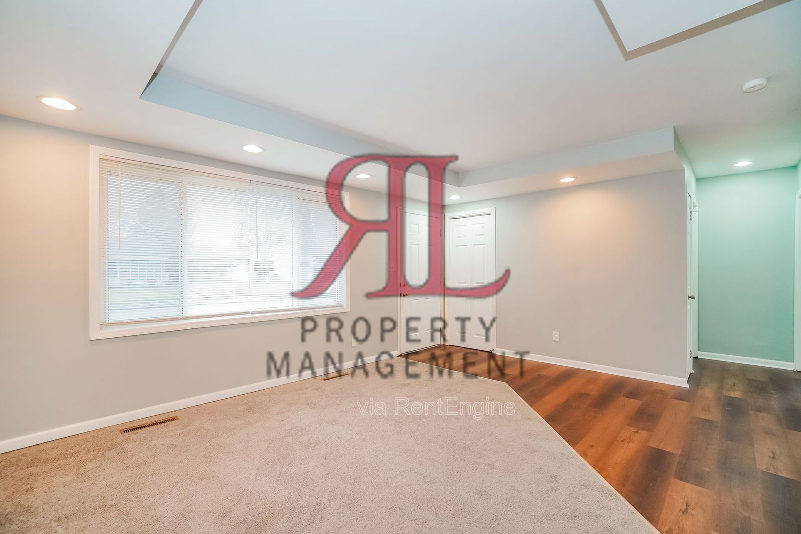 Building Photo - 2262 Century Dr