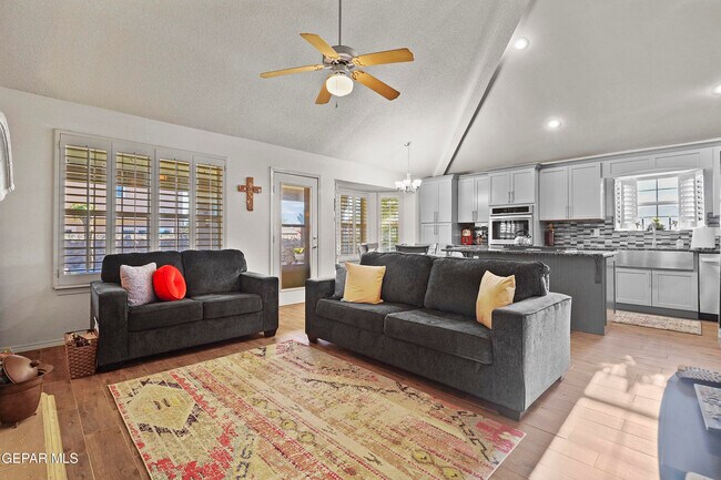 Building Photo - 14100 Ghost Flower St