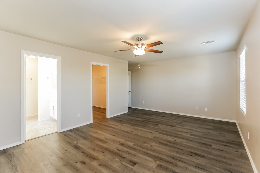 Building Photo - 8502 W Luken Way