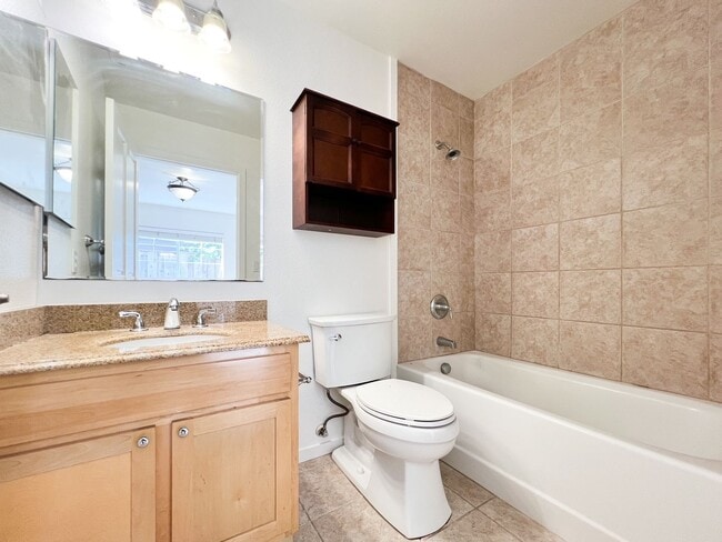 Building Photo - Napa Condo with Double Garage & Private Patios