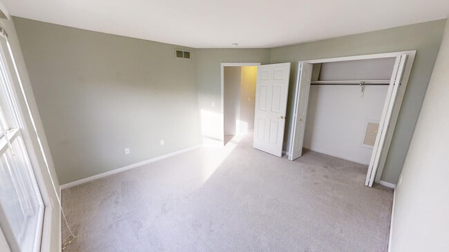 Building Photo - 1829 Michelle Ct