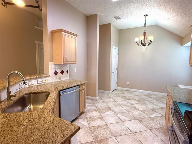 Building Photo - 1516 Northaven Dr