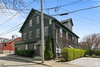 Building Photo - 37 Lee Ave