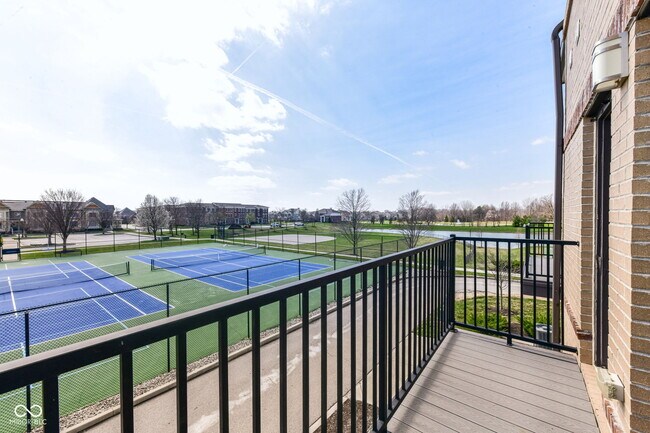 Building Photo - 2579 Filson St