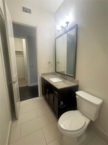 Building Photo - 4265 Bourbon St