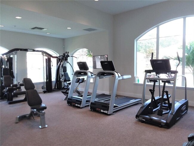 Building Photo - 10459 Stapeley Dr