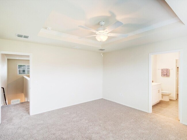 Building Photo - 405 Glendale Dr