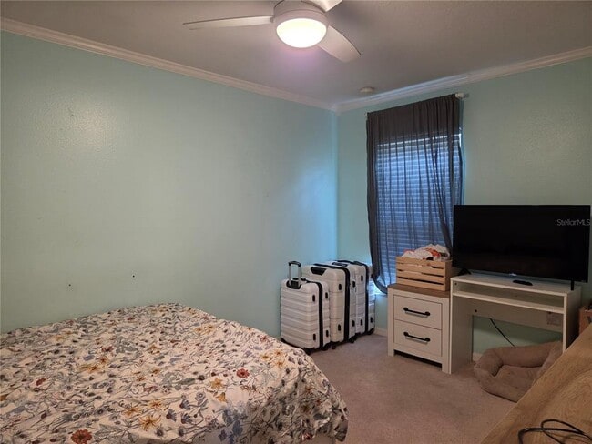Building Photo - 2215 Kingscrest Cir