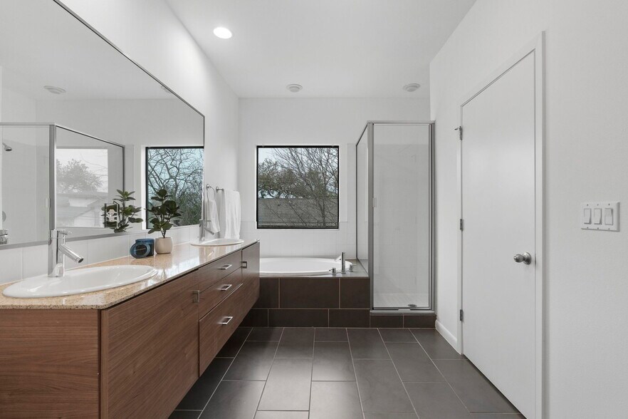 Building Photo - 312 Ashley Dawn Ln