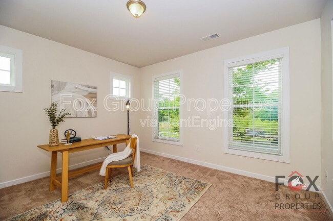 Building Photo - 11440 Westbranch Pkwy