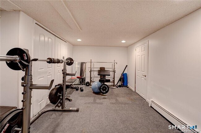 Building Photo - 96 Cornflower Dr