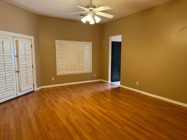 Building Photo - Stunning 4 bedroom custom home Mesa