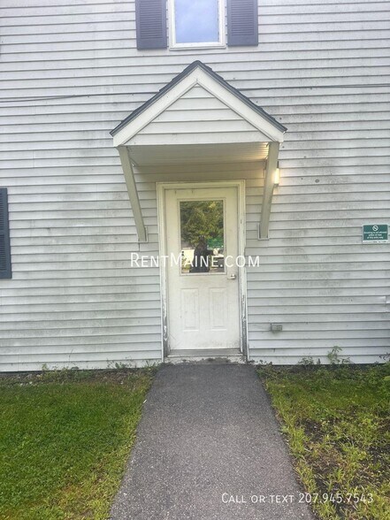 Building Photo - 176 Augusta Rd