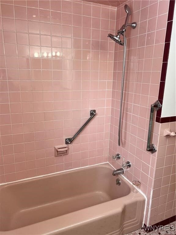 Building Photo - 49 Youngs Rd