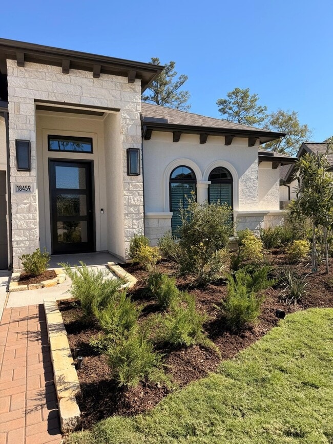 Building Photo - 18459 Chameleon Ct