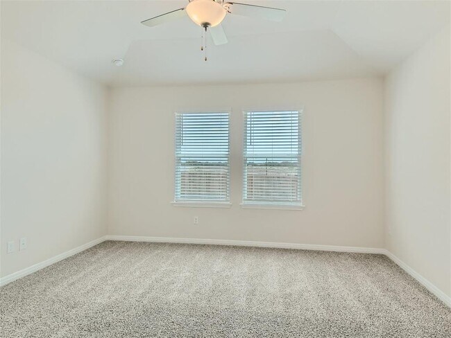 Building Photo - 512 Dayspring Cv