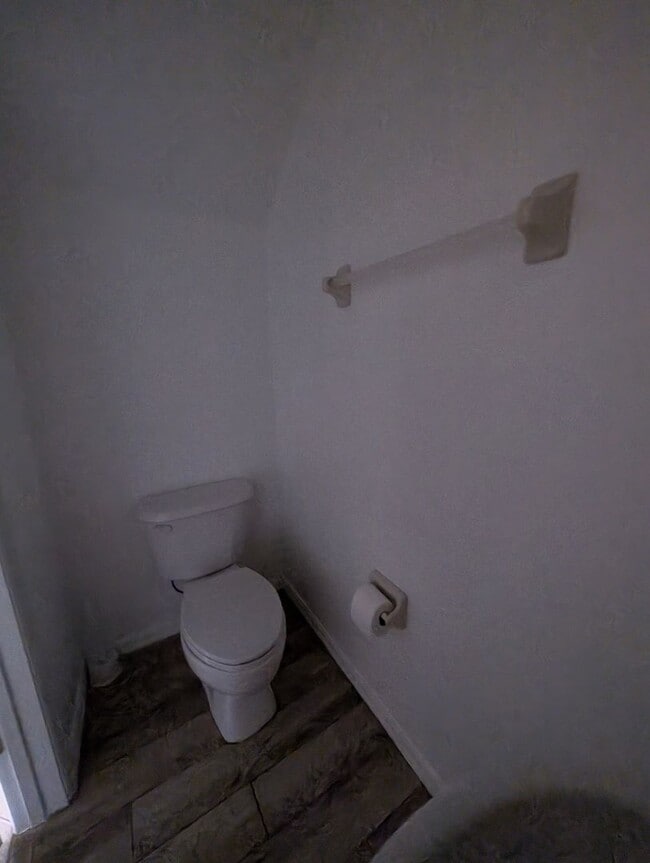 Building Photo - Charming 2BR Duplex in North Port