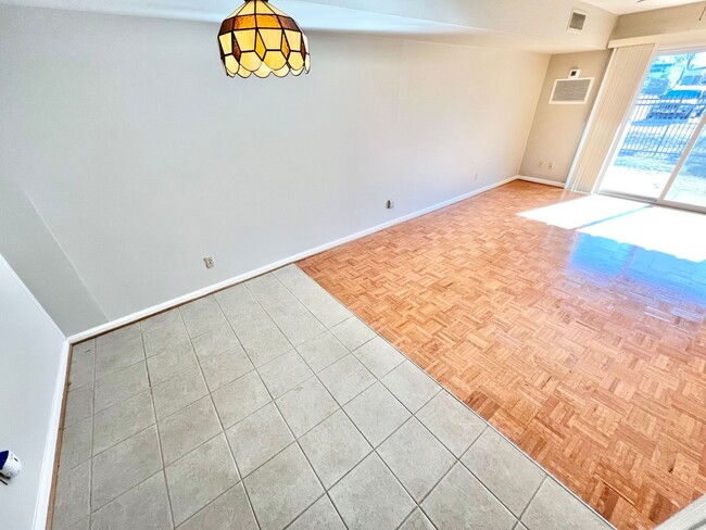 Building Photo - ***Waterfront Condo W/S/T INCLUDED!