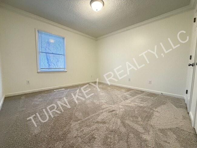 Building Photo - Townhome for Rent in Grayson Valley