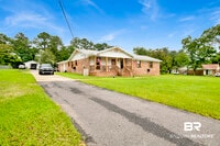 Building Photo - 11525 Brenda Rd