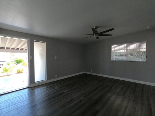 Building Photo - SINGLE-STORY HOME | NEWLY RENOVATED | SAHARA & EASTERN | CENTRAL LAS VEGAS