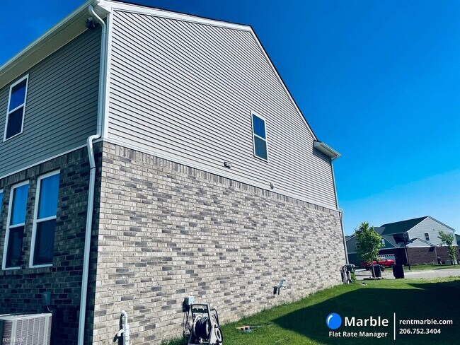 Building Photo - 4 br, 2.5 bath House - 7799 Ryder