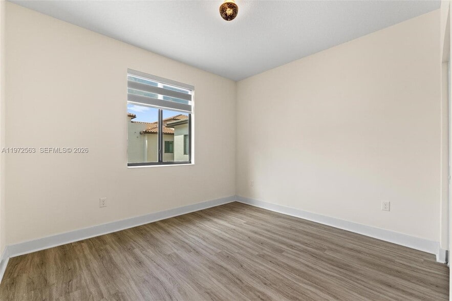 Building Photo - 4546 NW 83rd Ave