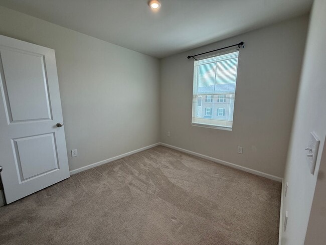 Building Photo - 306 Parkridge Wy