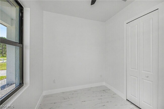 Building Photo - 3123 69th St W