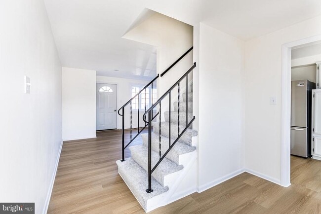 Building Photo - 1117 Circle Dr