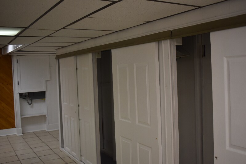 Building Photo - 6211 Birchwood Ave