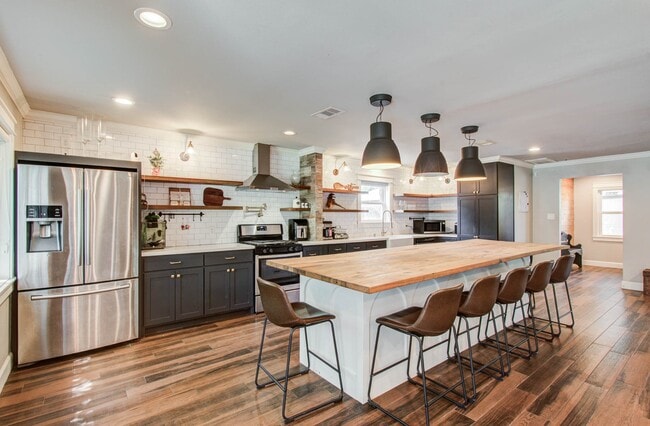 Building Photo - 18006 Bambridge Dr