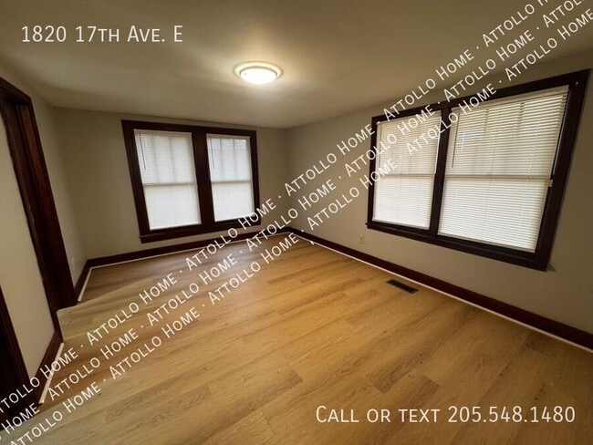 Building Photo - 1820 17th Ave E