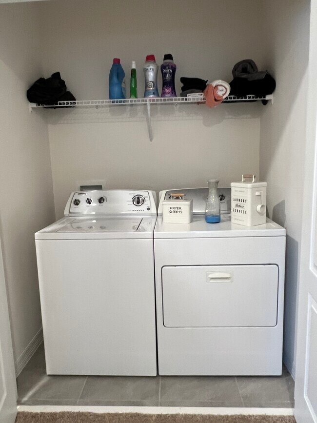 Washer dryer - 51 Bella Lago Cir