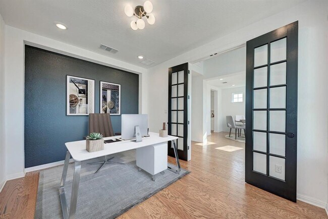 Building Photo - 156 Verdejo Dr