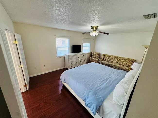 Building Photo - 3605 57th Ave Dr W