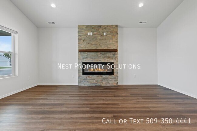 Building Photo - 434 N Washington St
