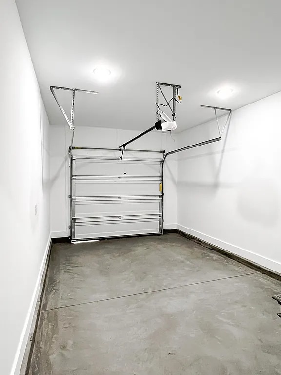 Building Photo - 126 Parris Bridge Rd