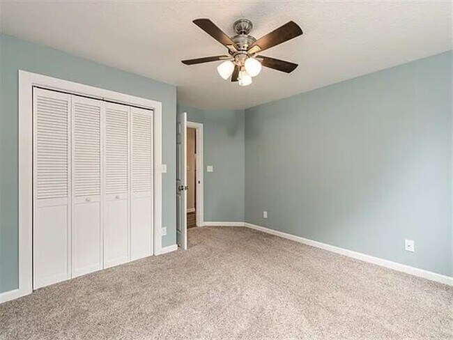 Building Photo - BEAUTEOUS HOME